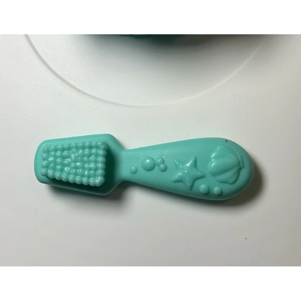 Fisher‎ Price Little People Ariel mermaid Bathroom Sink /Brush Shell Parts